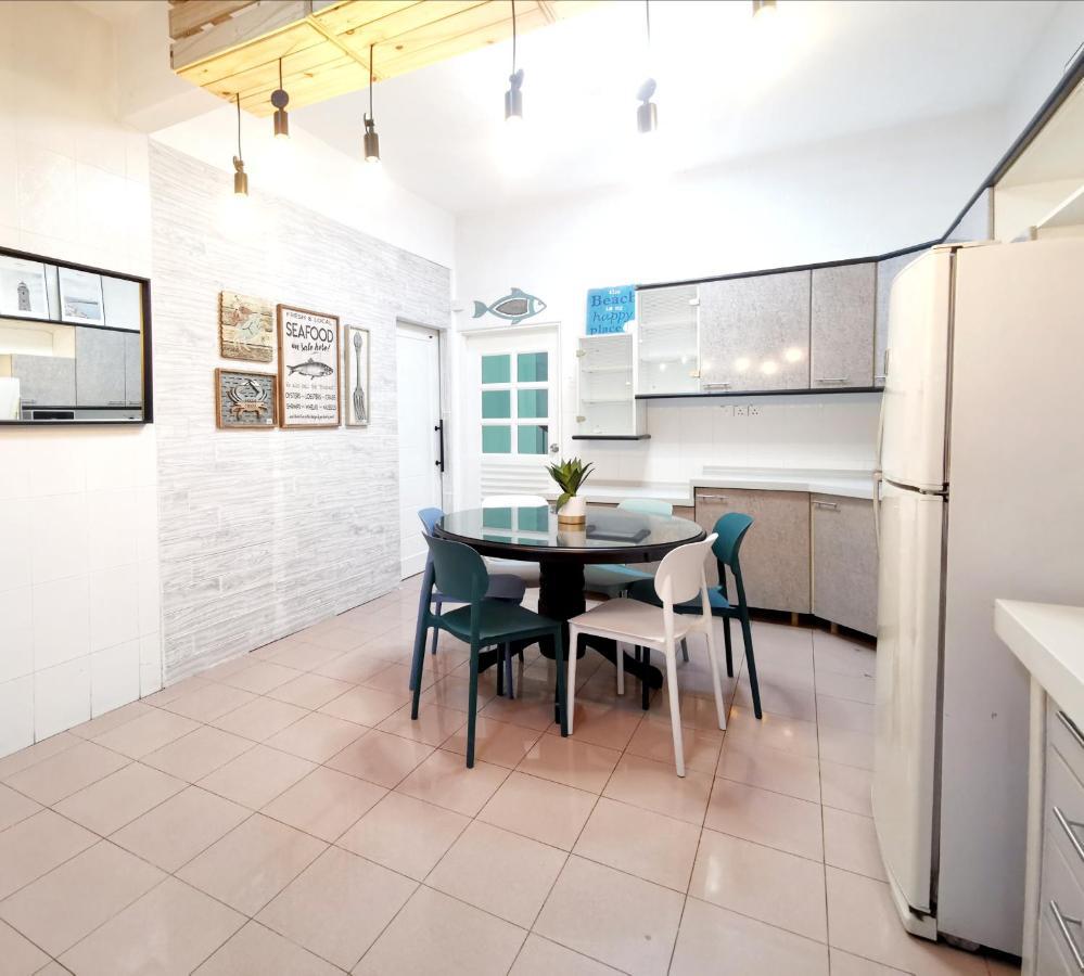 527 Beachhouse L 5 Bedroom With Swimming Pool - 3Min Walk To The Beach Tanjung Bungah  Zewnętrze zdjęcie