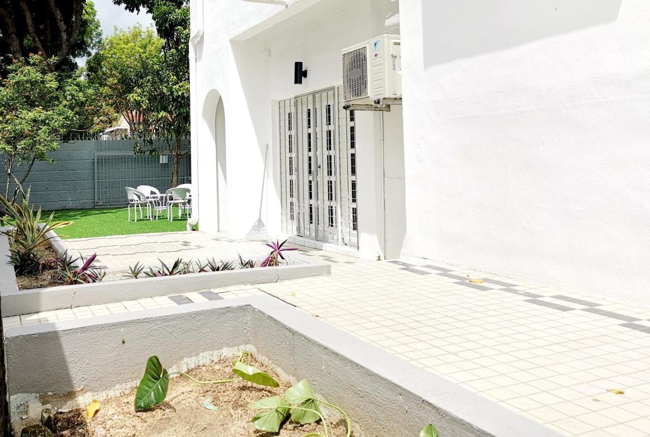 527 Beachhouse L 5 Bedroom With Swimming Pool - 3Min Walk To The Beach Tanjung Bungah  Zewnętrze zdjęcie