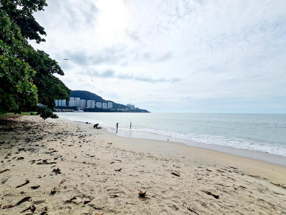 527 Beachhouse L 5 Bedroom With Swimming Pool - 3Min Walk To The Beach Tanjung Bungah  Zewnętrze zdjęcie